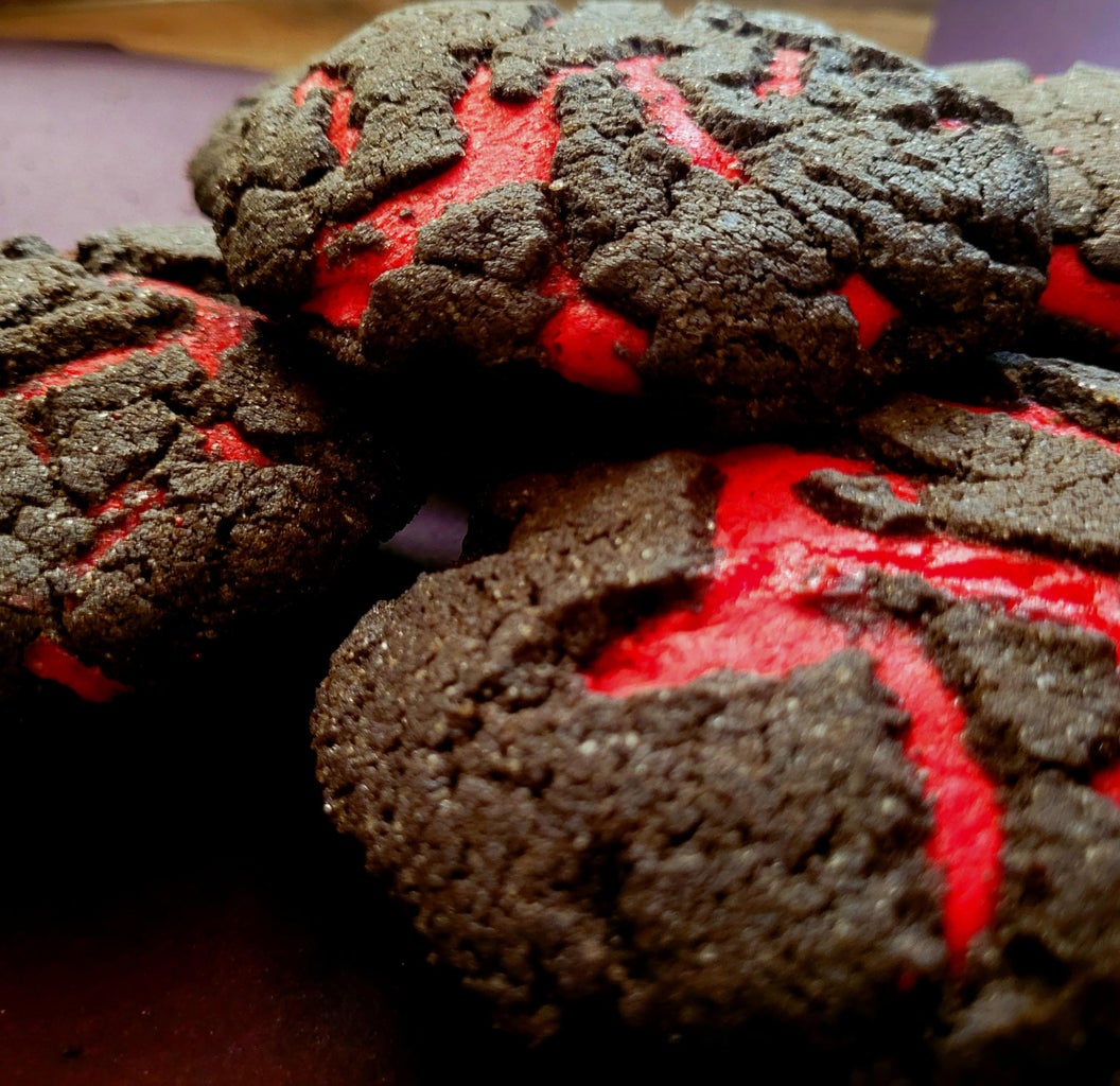 Cool & Enjoy the Lava Magic!