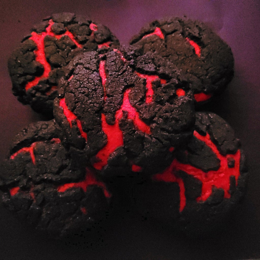 Cool & Enjoy the Lava Magic!