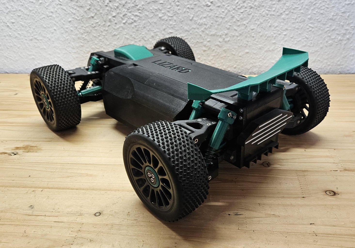 Lizard: 3D Printed RC Race Car
